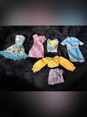 Barbie Doll Clothes Lot Dresses Outfit Tops Skirt Mixed Fashion Bundle